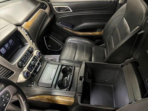 Used 2017 GMC Yukon Denali w/ Open Road Package image 38