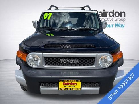 Used 2007 Toyota FJ Cruiser 4WD image 2