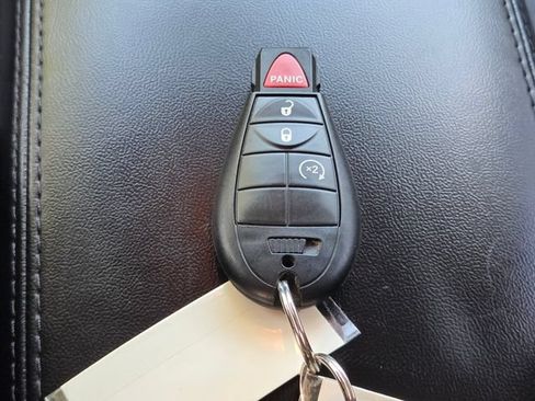 Used 2013 Jeep Grand Cherokee Laredo RWD image 21