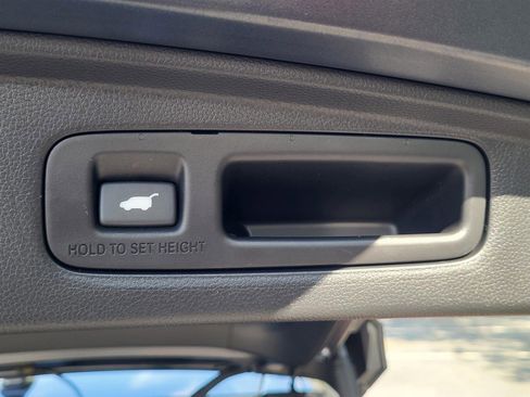 Certified 2023 Honda CR-V Sport Touring image 5