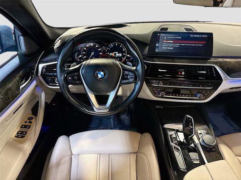 Used 2017 BMW 540i image 26