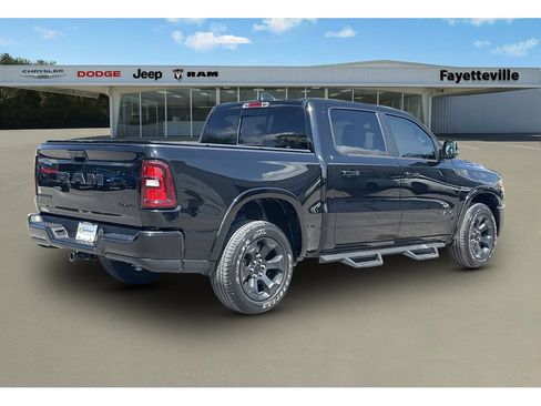 Used 2025 RAM 1500 Big Horn AWD/4WD image 3