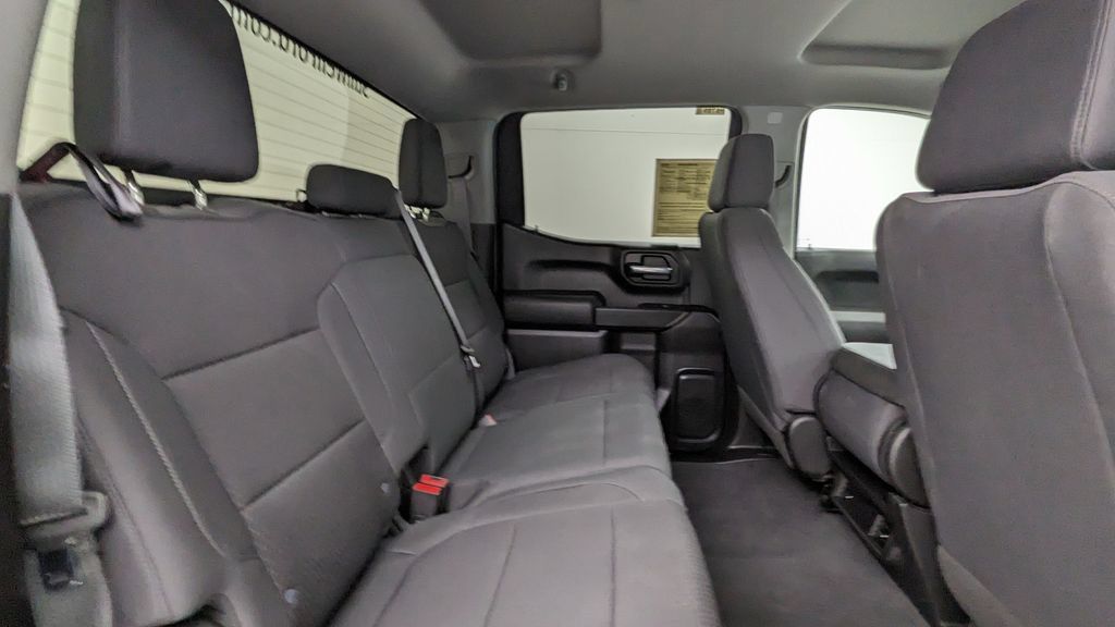 Used 2021 Chevrolet Silverado 1500 Custom Trail Boss AWD/4WD image 33