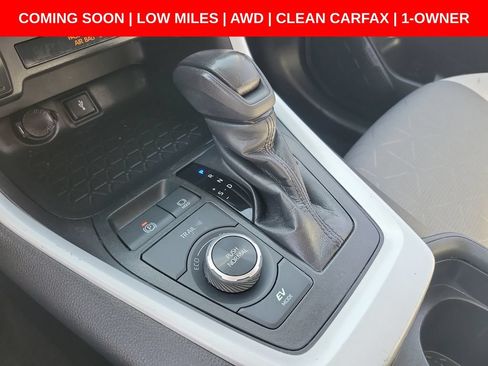Used 2021 Toyota RAV4 XLE w/ Carpet Mat Package (TMS) AWD/4WD image 30
