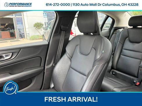 Used 2024 Volvo S60 B5 Core FWD image 16