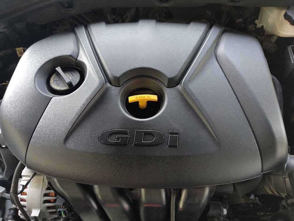 Used 2020 Hyundai Elantra GT FWD image 30