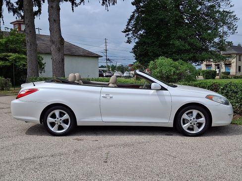 Used 2005 Toyota Solara SE FWD image 8