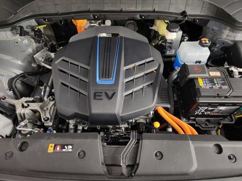 Certified 2023 Hyundai Kona SE FWD image 31