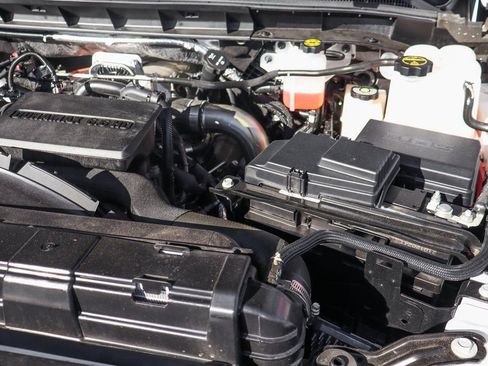 Used 2024 GMC Sierra 2500 Denali Ultimate image 13