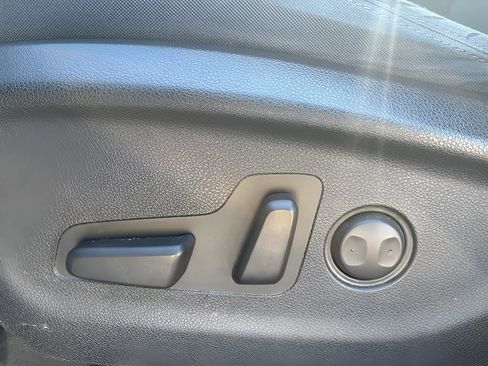 Used 2019 Kia Sorento LX w/ Option Group 020 image 13