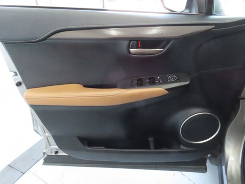 Used 2016 Lexus NX 200t FWD image 11