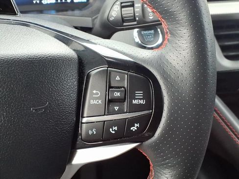 Used 2025 Ford Explorer ST-Line AWD/4WD image 13