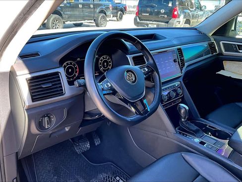 Used 2019 Volkswagen Atlas SEL image 17