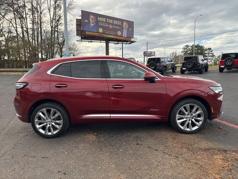 Used 2023 Buick Envision Avenir image 5