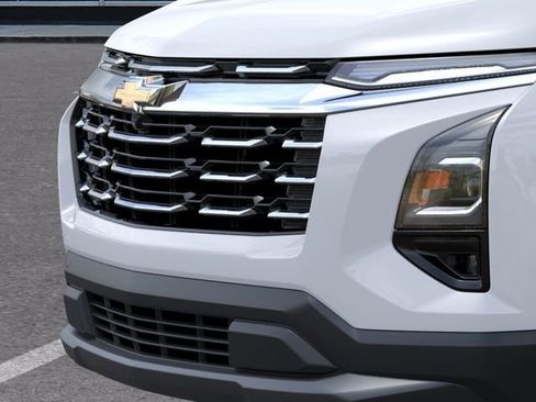 New 2026 Chevrolet Equinox LT FWD image 13