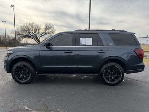 Used 2022 Ford Expedition Timberline image 4