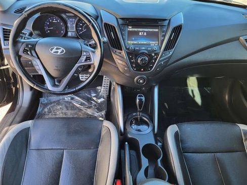 Used 2013 Hyundai Veloster Turbo image 14