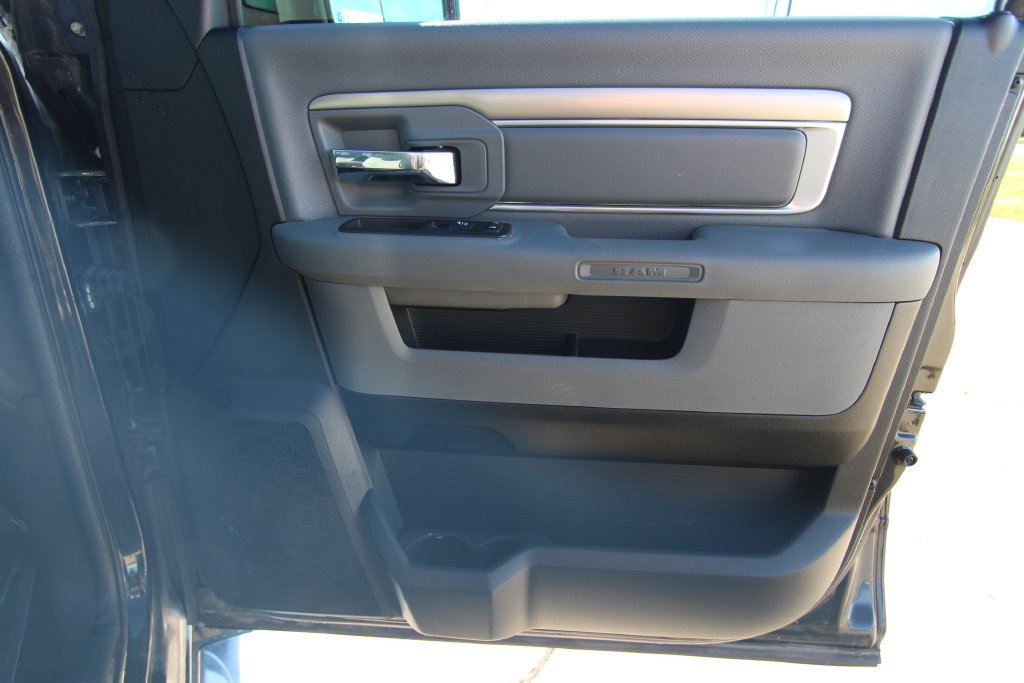 Used 2018 RAM 1500 Big Horn AWD/4WD image 37