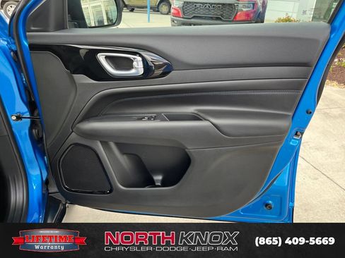 New 2026 Jeep Compass Latitude AWD/4WD image 26