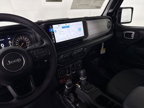 New 2026 Jeep Gladiator Willys image 27