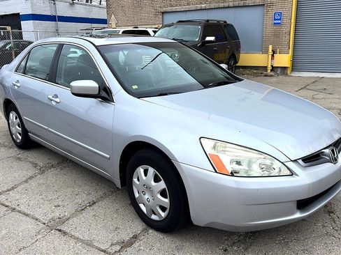 Used 2005 Honda Accord EX-L image 3