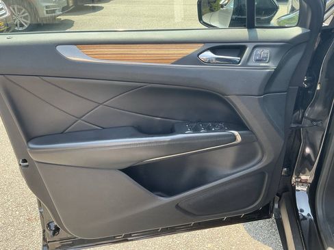 Used 2015 Lincoln MKC AWD w/ Equipment Group 101A Select image 15