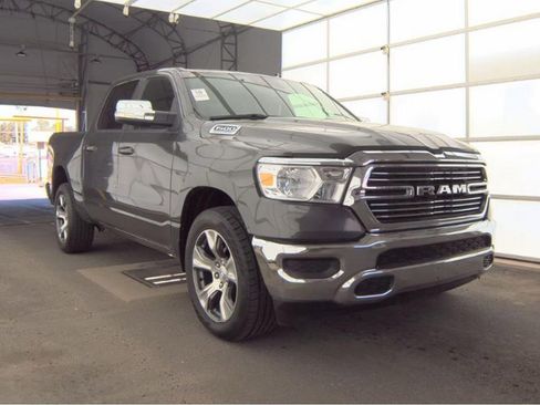Used 2024 RAM 1500 Laramie image 4