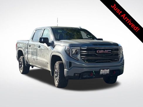 Used 2024 GMC Sierra 1500 AT4 w/ Technology Package image 1