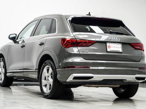Used 2019 Audi Q3 2.0T Premium w/ Convenience Package AWD/4WD image 11