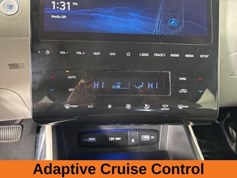 Used 2024 Hyundai Tucson Limited image 17