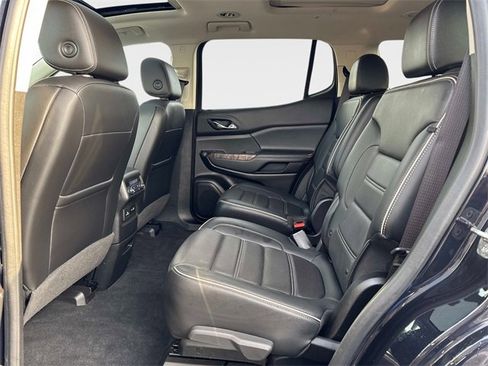 Used 2022 GMC Acadia Denali w/ Denali Ultimate Package image 11