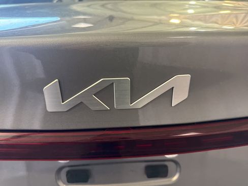 Used 2023 Kia Forte LXS FWD image 14