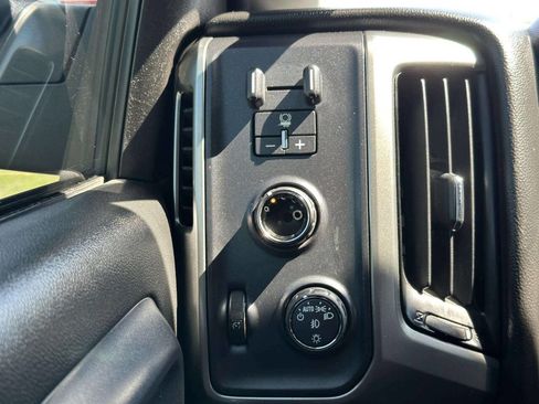 Used 2018 Chevrolet Silverado 2500 LT w/ All Star Edition image 30