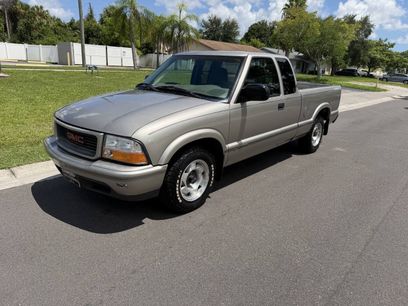 Used 1999 GMC Sonoma SLS w/ Super Spec Pkg 3
