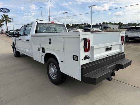New 2026 Ford F350 XL w/ XL Driver Assist Package RWD image 11