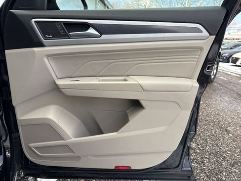 Used 2021 Volkswagen Atlas SEL Premium AWD/4WD image 25