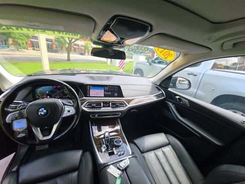 Used 2019 BMW X7 xDrive50i w/ Off-Road Package AWD/4WD image 2