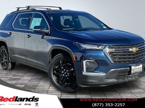 Used 2023 Chevrolet Traverse LT image 38