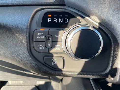 New 2025 RAM 1500 Big Horn image 25