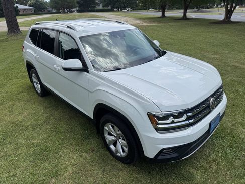Used 2019 Volkswagen Atlas SE FWD image 4