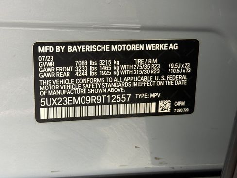 Used 2024 BMW X7 xDrive40i w/ M Sport Package AWD/4WD image 28