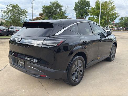 Used 2025 Nissan Murano SL w/ Cargo Package AWD/4WD image 3