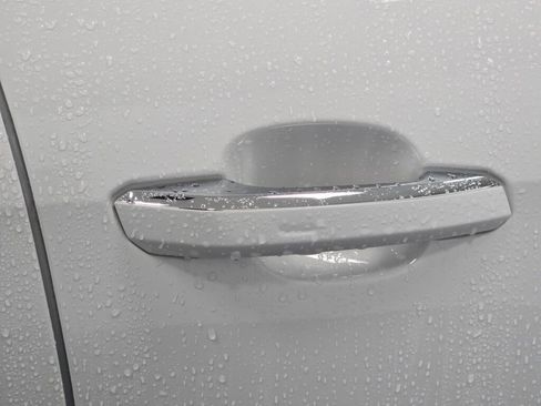 Used 2023 Audi A4 2.0T Premium w/ Convenience Package image 30