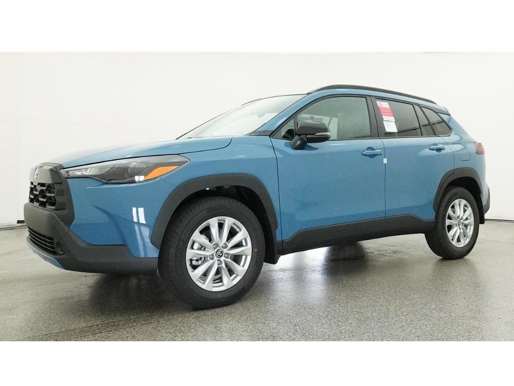 New 2026 Toyota Corolla Cross LE FWD image 17