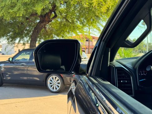 Used 2018 Ford Expedition Limited RWD image 53
