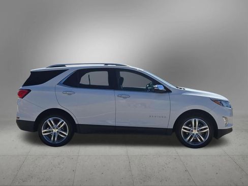 Used 2018 Chevrolet Equinox Premier image 6