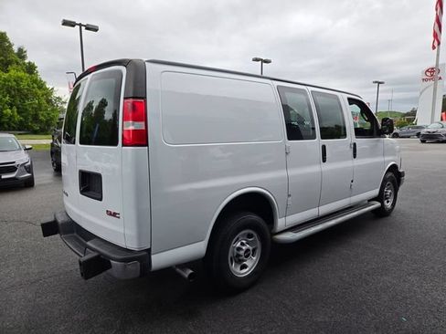 Used 2023 GMC Savana 2500 w/ Driver Convenience Package RWD image 9
