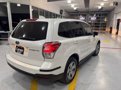 Used 2018 Subaru Forester 2.5i image 8