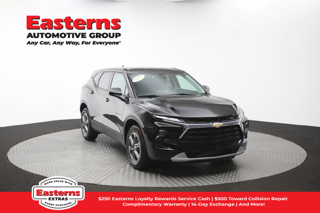 Used 2025 Chevrolet Blazer LT FWD image 53