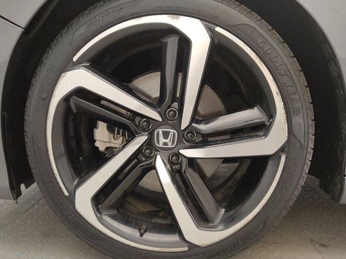 Used 2019 Honda Accord Sport image 31